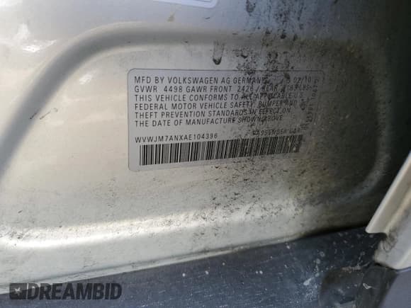 ✅ 2010 Volkswagen Passat Komfort • VIN: WVWJM7ANXAE104396 • Lot: 72845894. Wystawiony na Copart z przebiegiem 61 373 mil. Bezpłatny archiwum sprzedaży aukcyjnych z USA i szczegółowy raport historii pojazdu na DreamBid. Zdjęcie 12.