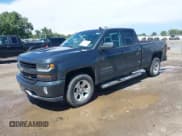 ✅ 2018 Chevrolet Silverado 1500 LT • VIN: 2GCVKREC4J1108733 • Lot: 42520651. Wystawiony na IAAI z przebiegiem 108 141 mil. Bezpłatny archiwum sprzedaży aukcyjnych z USA i szczegółowy raport historii pojazdu na DreamBid. Zdjęcie 2.