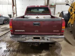 ✅ 2003 GMC Sierra 1500HD SLE • VIN: 1GTGK13U83F126895 • Lot: 80337574. Wystawiony na Copart z przebiegiem Nie podano. Bezpłatny archiwum sprzedaży aukcyjnych z USA i szczegółowy raport historii pojazdu na DreamBid. Zdjęcie 6.