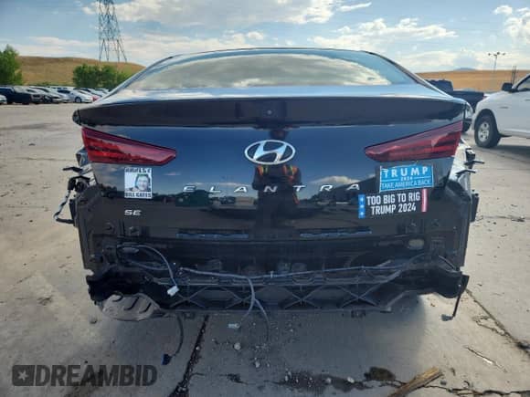 2019 Hyundai Elantra SE z VIN KMHD74LF9KU778258, wystawiony jako Copart lot #69585105 z przebiegiem 72 025 mil mil oraz Szkoda całkowita • Salvage title. Historia ofert i sprzedaży dostępna na DreamBid. Obrazek 6.