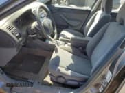 ✅ 2005 Honda Civic LX SSRS • VIN: 2HGES16655H047627 • Лот: 53138785. Опубликован ранее на Copart с пробегом 156 906 миль. Бесплатный доступ к архиву аукционных продаж из США и подробный отчёт об истории автомобиля на DreamBid. Изображение 7.