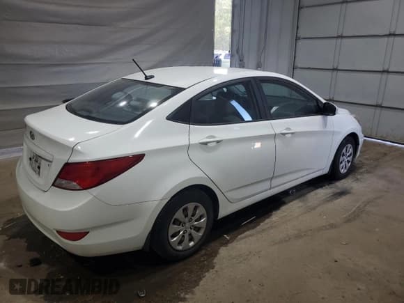 ✅ 2016 Hyundai Accent SE • VIN: KMHCT4AE5GU080772 • Lot: 69993635. Wystawiony na Copart z przebiegiem 100 462 mil. Bezpłatny archiwum sprzedaży aukcyjnych z USA i szczegółowy raport historii pojazdu na DreamBid. Zdjęcie 3.