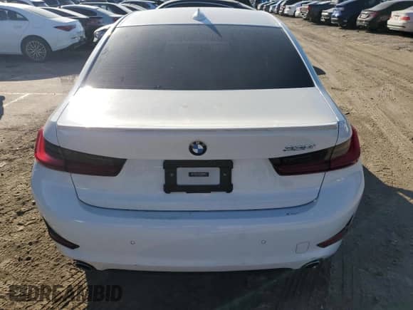 2022 BMW 3 Series 330i z VIN 3MW5R1J09N8C28220, wystawiony jako Copart lot #86172885 z przebiegiem 46 739 mil mil oraz Czysty tytuł • Clean title. Historia ofert i sprzedaży dostępna na DreamBid. Obrazek 6.