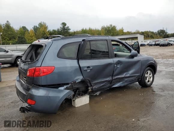 ✅ 2007 Hyundai Santa Fe GLS • VIN: 5NMSG73D87H127178 • Lot: 77821034. Listed on Copart with 217,012 mi. Free auction sales archive from the USA and detailed vehicle history report at DreamBid. Image 3.