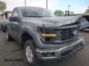 ✅ 2025 Ford F-150 XL • VIN: 1FTMF1L5XSKD17739 • Lot: 42245364. Wystawiony na IAAI z przebiegiem 1 972 mil. Bezpłatny archiwum sprzedaży aukcyjnych z USA i szczegółowy raport historii pojazdu na DreamBid. Zdjęcie 1.