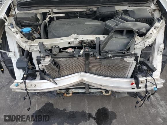 ✅ 2017 Honda Pilot EX-L • VIN: 5FNYF5H65HB026680 • Lot: 92810595. Listed on Copart with 84,919 mi. Free auction sales archive from the USA and detailed vehicle history report at DreamBid. Image 12.