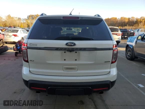 ✅ 2015 Ford Explorer XLT • VIN: 1FM5K8D80FGB28930 • Lot: 91888795. Wystawiony na Copart z przebiegiem 166 674 mil. Bezpłatny archiwum sprzedaży aukcyjnych z USA i szczegółowy raport historii pojazdu na DreamBid. Zdjęcie 6.