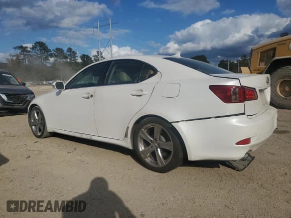 ✅ 2012 Lexus IS 250 • VIN: JTHBF5C20C5180412 • Lot: 92387155. Wystawiony na Copart z przebiegiem 203 719 mil. Bezpłatny archiwum sprzedaży aukcyjnych z USA i szczegółowy raport historii pojazdu na DreamBid. Zdjęcie 2.