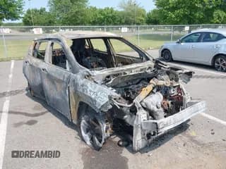 ✅ 2019 Jeep Compass Altitude • VIN: 3C4NJDBB7KT686116 • Lot: 42420183. Listed on IAAI with Not provided. Free auction sales archive from the USA and detailed vehicle history report at DreamBid. Image 1.