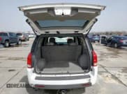 ✅ 2007 Saturn VUE V6 • VIN: 5GZCZ53487S843942 • Lot: 48055215. Wystawiony na Copart z przebiegiem 167 869 mil. Bezpłatny archiwum sprzedaży aukcyjnych z USA i szczegółowy raport historii pojazdu na DreamBid. Zdjęcie 6.