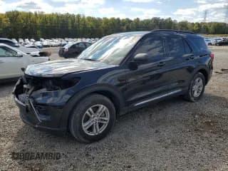 ✅ 2023 Ford Explorer XLT • VIN: 1FMSK7DH6PGB52809 • Lot: 90347585. Wystawiony na Copart z przebiegiem 65 930 mil. Bezpłatny archiwum sprzedaży aukcyjnych z USA i szczegółowy raport historii pojazdu na DreamBid. Zdjęcie 1.