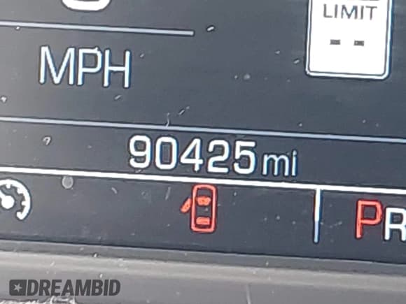 ✅ 2020 Chevrolet Tahoe LT • VIN: 1GNSKBKC8LR108377 • Lot: 42545775. Wystawiony na IAAI z przebiegiem 90 425 mil. Bezpłatny archiwum sprzedaży aukcyjnych z USA i szczegółowy raport historii pojazdu na DreamBid. Zdjęcie 15.