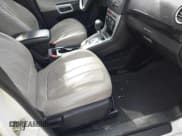 ✅ 2014 Chevrolet Captiva Sport LTZ • VIN: 3GNAL4EK6ES637706 • Lot: 41863531. Wystawiony na IAAI z przebiegiem 160 440 mil. Bezpłatny archiwum sprzedaży aukcyjnych z USA i szczegółowy raport historii pojazdu na DreamBid. Zdjęcie 5.