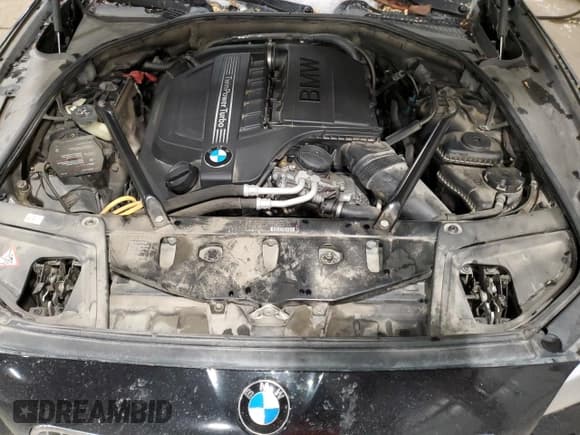 ✅ 2012 BMW 5 Series 535i xDrive • VIN: WBAFU7C52CDU64190 • Lot: 93442615. Listed on Copart with 157,143 mi. Free auction sales archive from the USA and detailed vehicle history report at DreamBid. Image 11.