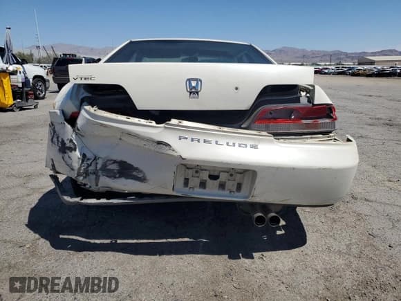 ✅ 1999 Honda Prelude • VIN: JHMBB6248XC009364 • Lot: 65806365. Listed on Copart with 201,802 mi. Free auction sales archive from the USA and detailed vehicle history report at DreamBid. Image 6.