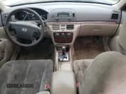 ✅ 2007 Hyundai Sonata SE • VIN: 5NPEU46F37H219402 • Лот: 75857394. Опубликован ранее на Copart с пробегом 194 750 миль. Бесплатный доступ к архиву аукционных продаж из США и подробный отчёт об истории автомобиля на DreamBid. Изображение 8.
