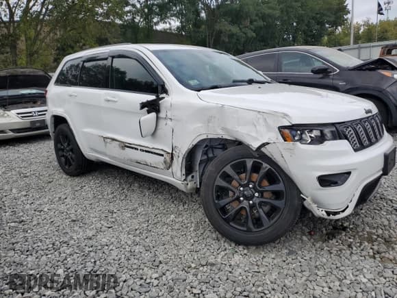 ✅ 2020 Jeep Grand Cherokee Laredo E • VIN: 1C4RJFAGXLC271377 • Lot: 80880025. Listed on Copart with 54,083 mi. Free auction sales archive from the USA and detailed vehicle history report at DreamBid. Image 4.