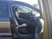 ✅ 2020 Ford Edge SE • VIN: 2FMPK4G9XLBA61536 • Lot: 43614009. Wystawiony na IAAI z przebiegiem 63 370 mil. Bezpłatny archiwum sprzedaży aukcyjnych z USA i szczegółowy raport historii pojazdu na DreamBid. Zdjęcie 5.