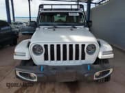 ✅ 2022 Jeep Wrangler Unlimited Sahara • VIN: 1C4JJXP62NW266791 • Lot: 64863535. Listed on Copart with 61,452 mi. Free auction sales archive from the USA and detailed vehicle history report at DreamBid. Image 5.