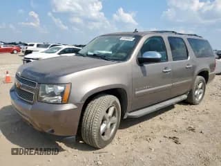 ✅ 2014 Chevrolet Suburban LTZ • VIN: 1GNSCKE09ER236550 • Lot: 81060645. Wystawiony na Copart z przebiegiem 117 352 mil. Bezpłatny archiwum sprzedaży aukcyjnych z USA i szczegółowy raport historii pojazdu na DreamBid. Zdjęcie 1.