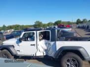 ✅ 2023 Jeep Gladiator Sport S • VIN: 1C6HJTAG8PL512098 • Лот: 43085793. Опубликован ранее на IAAI с пробегом 39 180 миль. Бесплатный доступ к архиву аукционных продаж из США и подробный отчёт об истории автомобиля на DreamBid. Изображение 14.