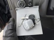 ✅ 2009 Chevrolet Traverse LS • VIN: 1GNEV13D19S155211 • Lot: 42593162. Wystawiony na IAAI z przebiegiem 164 147 mil. Bezpłatny archiwum sprzedaży aukcyjnych z USA i szczegółowy raport historii pojazdu na DreamBid. Zdjęcie 11.