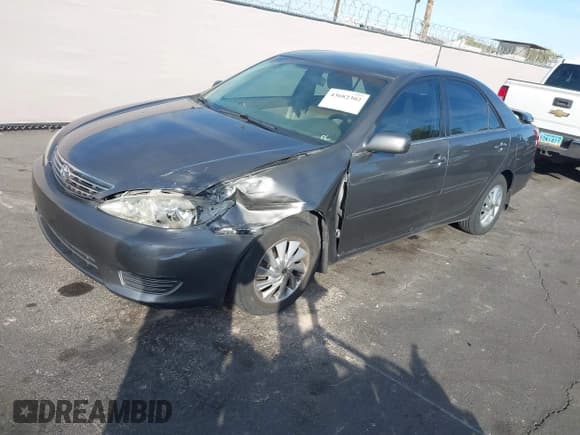 ✅ 2006 Toyota Camry LE • VIN: 4T1BE30K06U719341 • Lot: 43682302. Listed on IAAI with 175,121 mi. Free auction sales archive from the USA and detailed vehicle history report at DreamBid. Image 2.