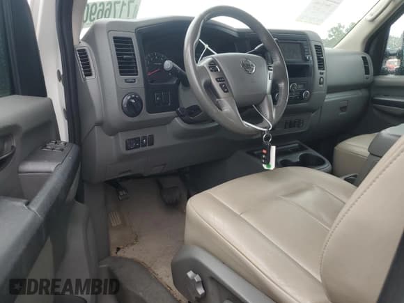 ✅ 2016 Nissan NV SL • VIN: 5BZAF0AA2GN851630 • Lot: 71766904. Listed on Copart with 76,691 mi. Free auction sales archive from the USA and detailed vehicle history report at DreamBid. Image 8.