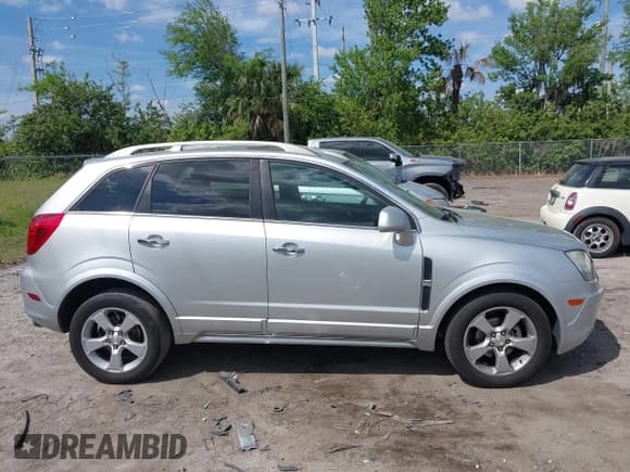 ✅ 2014 Chevrolet Captiva Sport LTZ • VIN: 3GNAL4EK5ES565882 • Lot: 41803119. Wystawiony na IAAI z przebiegiem 108 593 mil. Bezpłatny archiwum sprzedaży aukcyjnych z USA i szczegółowy raport historii pojazdu na DreamBid. Zdjęcie 13.