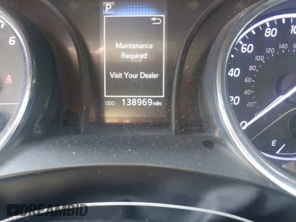 2019 Toyota Camry LE z VIN 4T1B11HK9KU725556, wystawiony jako IAAI lot #42922588 z przebiegiem 138 969 mil mil oraz . Historia ofert i sprzedaży dostępna na DreamBid. Obrazek 15.