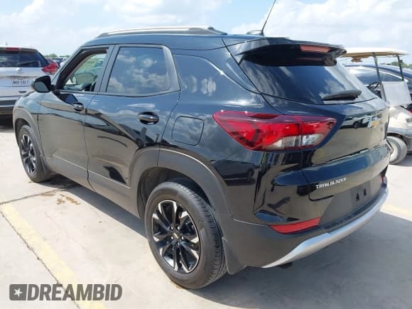 ✅ 2023 Chevrolet TrailBlazer LT • VIN: KL79MPS27PB081108 • Лот: 42415511. Опубликован ранее на IAAI с пробегом 19 758 миль. Бесплатный доступ к архиву аукционных продаж из США и подробный отчёт об истории автомобиля на DreamBid. Изображение 3.