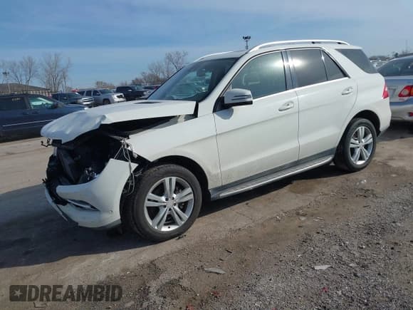 ✅ 2013 Mercedes-Benz M 350 • VIN: 4JGDA2EB0DA201610 • Лот: 41763528. Опубликован ранее на IAAI с пробегом 188 416 миль. Бесплатный доступ к архиву аукционных продаж из США и подробный отчёт об истории автомобиля на DreamBid. Изображение 2.