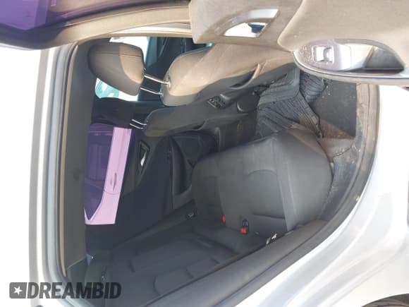 ✅ 2018 Chevrolet Malibu LT • VIN: 1G1ZD5ST2JF230694 • Lot: 42870542. Listed on IAAI with 203,198 mi. Free auction sales archive from the USA and detailed vehicle history report at DreamBid. Image 8.