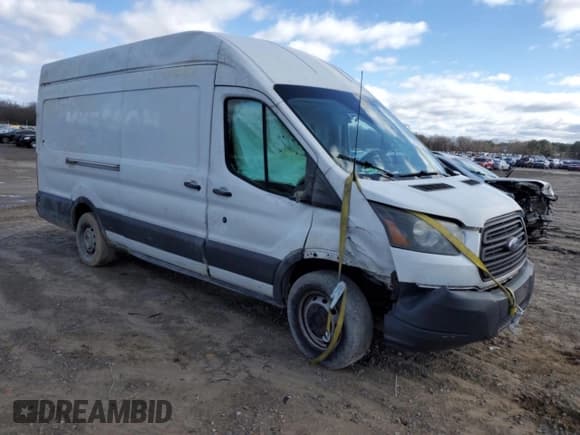 ✅ 2016 Ford Transit Cargo • VIN: 1FTYR3XM0GKA50477 • Lot: 47836015. Listed on Copart with 392,762 mi. Free auction sales archive from the USA and detailed vehicle history report at DreamBid. Image 4.