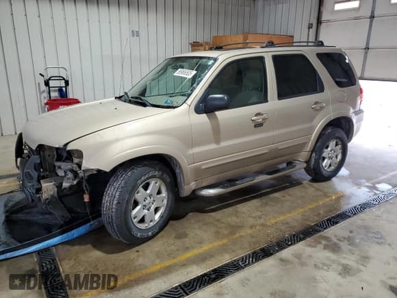 ✅ 2007 Ford Escape Limited • VIN: 1FMCU94117KC06026 • Lot: 56966505. Listed on Copart with 116,384 mi. Free auction sales archive from the USA and detailed vehicle history report at DreamBid. Image 1.