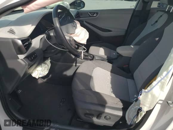 2020 Hyundai Ioniq SE с VIN KMHC75LC6LU202071, выставлен на аукционе Copart как лот 72952644 с пробегом 52 342 миль миль и На запчасти • Non repairable. История ставок и продаж доступна на DreamBid. Изображение 7.