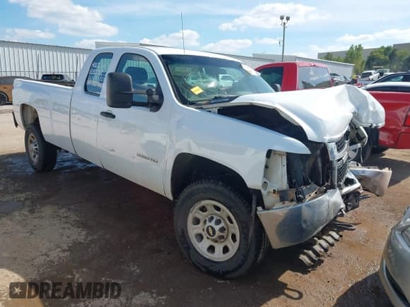 ✅ 2013 Chevrolet Silverado 3500HD • VIN: 1GC2CZCG6DZ201044 • Лот: 43328434. Опубликован ранее на IAAI с пробегом 230 821 миль. Бесплатный доступ к архиву аукционных продаж из США и подробный отчёт об истории автомобиля на DreamBid. Изображение 1.