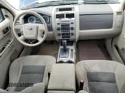 ✅ 2008 Ford Escape XLT • VIN: 1FMCU03108KB12718 • Лот: 57175474. Опубликован ранее на Copart с пробегом 152 698 миль. Бесплатный доступ к архиву аукционных продаж из США и подробный отчёт об истории автомобиля на DreamBid. Изображение 8.