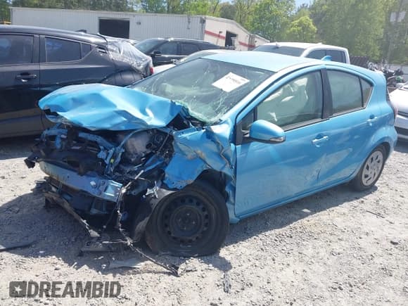 ✅ 2016 Toyota Prius One • VIN: JTDKDTB30G1139961 • Lot: 41999516. Listed on IAAI with 65,351 mi. Free auction sales archive from the USA and detailed vehicle history report at DreamBid. Image 2.