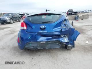 ✅ 2017 Hyundai Veloster • VIN: KMHTC6AD8HU309868 • Lot: 41394243. Wystawiony na IAAI z przebiegiem 116 739 mil. Bezpłatny archiwum sprzedaży aukcyjnych z USA i szczegółowy raport historii pojazdu na DreamBid. Zdjęcie 6.