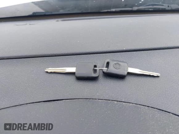 ✅ 2018 Nissan NV200 S • VIN: 3N6CM0KN8JK701807 • Lot: 41616247. Listed on IAAI with 142,405 mi. Free auction sales archive from the USA and detailed vehicle history report at DreamBid. Image 11.