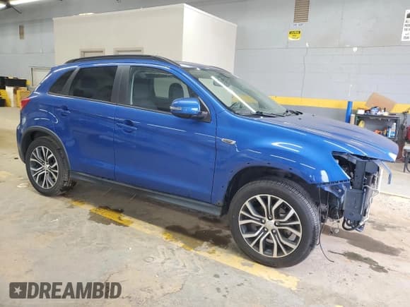 ✅ 2019 Mitsubishi Outlander GT • VIN: JA4AR4AW7KU022099 • Lot: 82816994. Wystawiony na Copart z przebiegiem 69 819 mil. Bezpłatny archiwum sprzedaży aukcyjnych z USA i szczegółowy raport historii pojazdu na DreamBid. Zdjęcie 4.