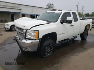 ✅ 2009 Chevrolet Silverado 2500HD LT • VIN: 1GCHK59K99E144371 • Lot: 67277605. Wystawiony na Copart z przebiegiem 267 993 mil. Bezpłatny archiwum sprzedaży aukcyjnych z USA i szczegółowy raport historii pojazdu na DreamBid. Zdjęcie 1.