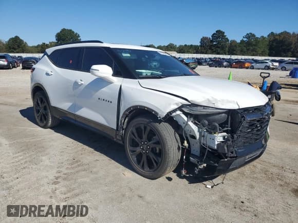 ✅ 2020 Chevrolet Blazer RS • VIN: 3GNKBERS6LS532197 • Лот: 91528525. Опубликован ранее на Copart с пробегом 142 742 миль. Бесплатный доступ к архиву аукционных продаж из США и подробный отчёт об истории автомобиля на DreamBid. Изображение 4.