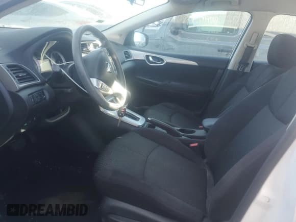 ✅ 2013 Nissan Sentra SR • VIN: 3N1AB7AP2DL793509 • Lot: 90513095. Wystawiony na Copart z przebiegiem 31 430 mil. Bezpłatny archiwum sprzedaży aukcyjnych z USA i szczegółowy raport historii pojazdu na DreamBid. Zdjęcie 7.