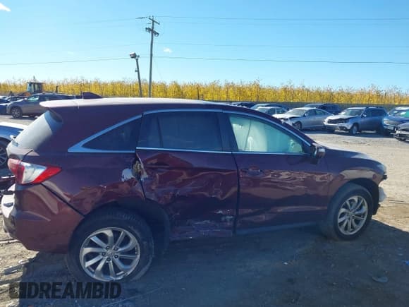 ✅ 2018 Acura RDX • VIN: 5J8TB4H33JL018121 • Lot: 43634482. Wystawiony na IAAI z przebiegiem 73 036 mil. Bezpłatny archiwum sprzedaży aukcyjnych z USA i szczegółowy raport historii pojazdu na DreamBid. Zdjęcie 13.