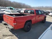 ✅ 2000 Dodge Dakota SLT • VIN: 1B7GG22X5YS700953 • Lot: 46275045. Wystawiony na Copart z przebiegiem 132 111 mil. Bezpłatny archiwum sprzedaży aukcyjnych z USA i szczegółowy raport historii pojazdu na DreamBid. Zdjęcie 3.