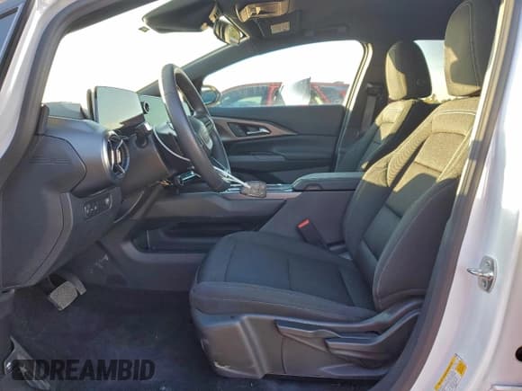 ✅ 2025 Chevrolet Equinox EV LT • VIN: 3GN7DLRP8SS117431 • Лот: 94953935. Опубликован ранее на Copart с пробегом 12 865 миль. Бесплатный доступ к архиву аукционных продаж из США и подробный отчёт об истории автомобиля на DreamBid. Изображение 7.