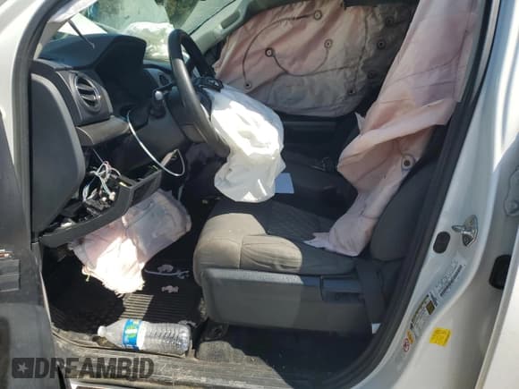 ✅ 2019 Toyota Tundra SR5 • VIN: 5TFDM5F13KX079760 • Lot: 80612795. Listed on Copart with 208,207 mi. Free auction sales archive from the USA and detailed vehicle history report at DreamBid. Image 7.