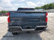 ✅ 2020 Chevrolet Silverado 1500 Custom Trail Boss • VIN: 1GCPYCEF7LZ162195 • Lot: 62842204. Wystawiony na Copart z przebiegiem 32 907 mil. Bezpłatny archiwum sprzedaży aukcyjnych z USA i szczegółowy raport historii pojazdu na DreamBid. Zdjęcie 6.